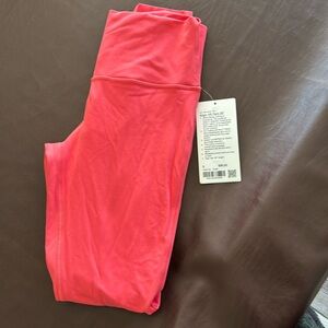Never Worn/LULU LEMON Align HR Pant 28”